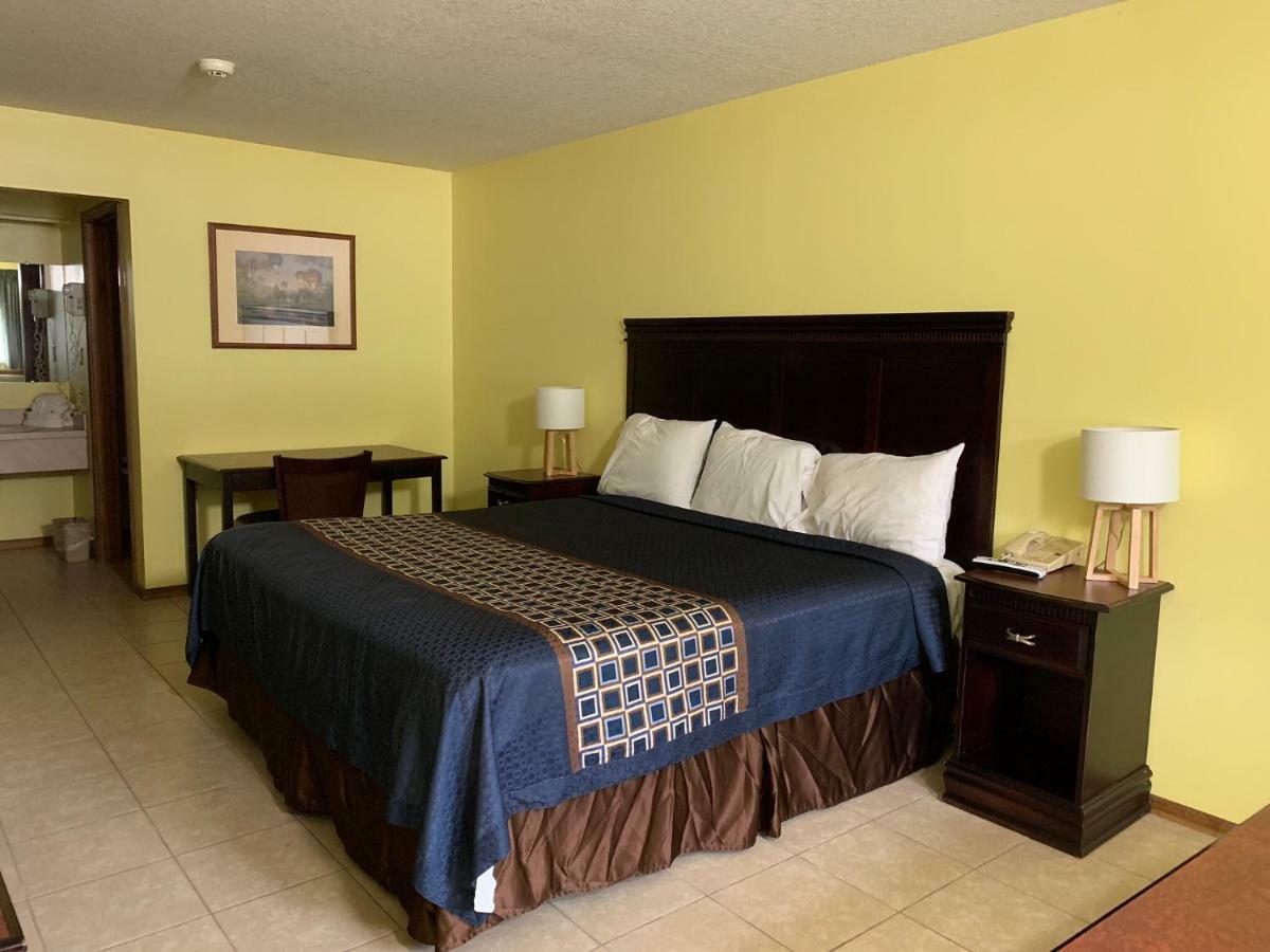 Riverwood Inn Glenwood Ngoại thất bức ảnh